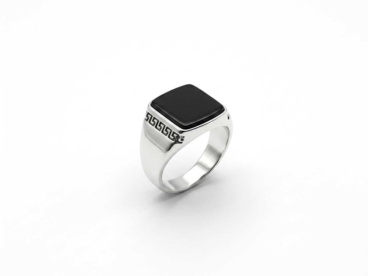 Imperial Noir Signet Ring
