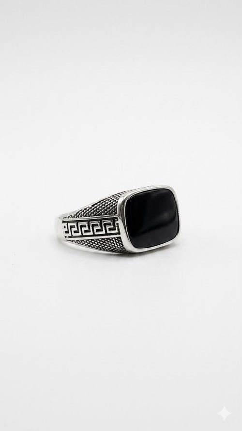 BLACK ONYX RING